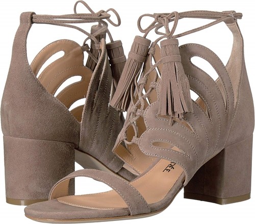 Scarpe sandali stringati