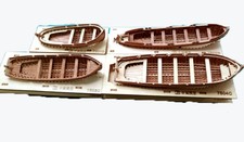 Gommone in legno barca a remi