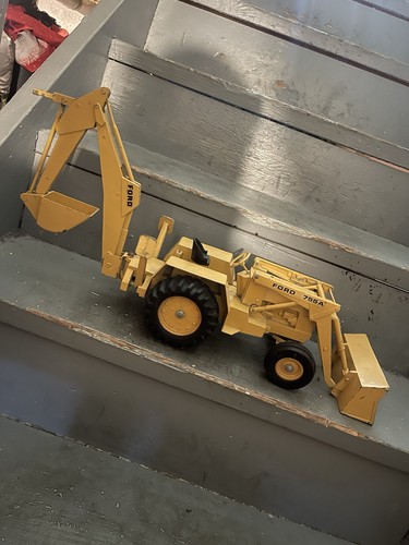 Vintage ertl ford 755a backhoe - ertl,