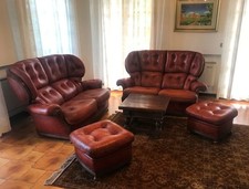 2 Divani, 2 pouf, poggiapiedi