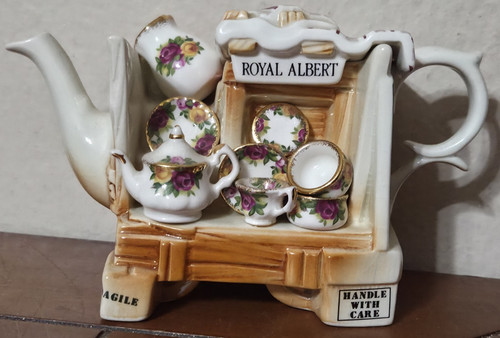 Royal albert old country - old, roses