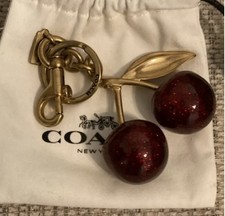 Coach Borsa Ciliegia Charm