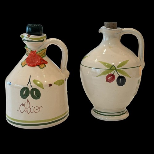 Brocca vuota ceramica olio