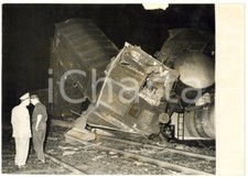 1958 STAZIONE DI ARLUNO Disastro ferroviario - Resti del treno merci deragliato