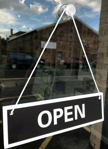 Open closed shop hanging sign - open,