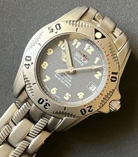 SECTOR 950 TITANIO AUTOMATICO 300 MT. ETA 2824