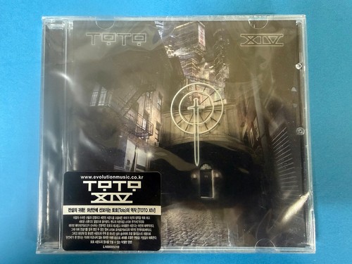 Toto xiv - -,