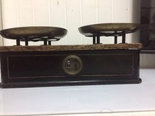 Antica Bilancia In Legno Due Piatti In Ottone Doppio Lato Di Precisione