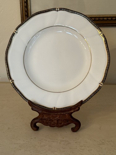 Wedgwood fine bone - fine,