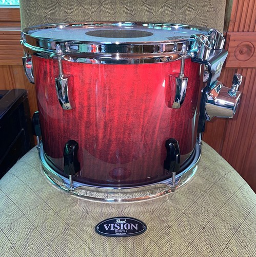 Pearl vision sst tom - pearl,