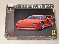 Revell 1/12 Ferrari F40 -