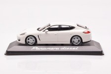 WAP0200090C Porsche Panamera