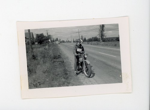 Foto epoca 1954 uomo - uomo, guida