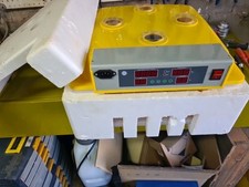 incubatrice uova automatica