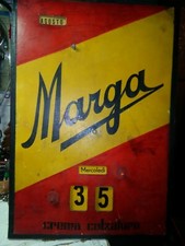 antico ed enorme calendario