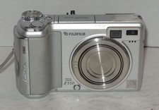 Fujifilm Finepix E Series E550