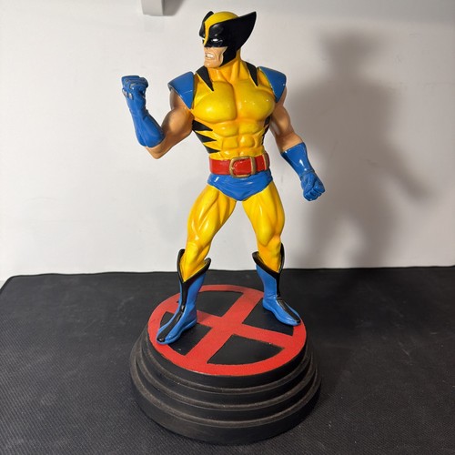 Statua wolverine - wolverine,