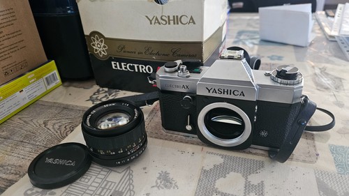 Macchina fotografica yashica - macchina,