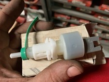 INTERRUTTORE SENSORE PEDALE FRIZIONE ALFA GTV SPIDER 916 NEW ORIGINALE 46752843