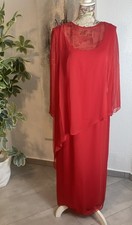 Elegante stravagante abito da