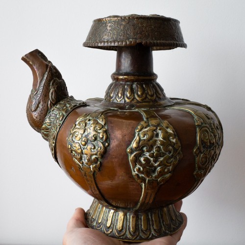 Vaso antico tibetano buddista
