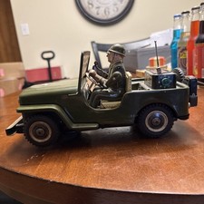 Giocattolo di latta vintage