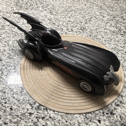 Batmobile kenner batman - kenner,