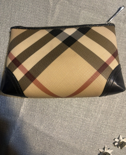 Burberry beige black nova - burberry,