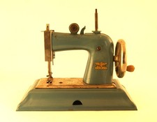 Macchina da cucire vintage