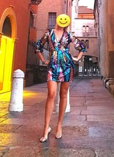 Abito corto, vestito con