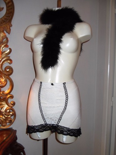 Vintage abbigliamento sexy pin - abbigliamento,