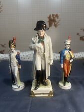 Statuetta Napoleone E 2 Soldati Francesi In Porcellana Capodimonte, Vintage
