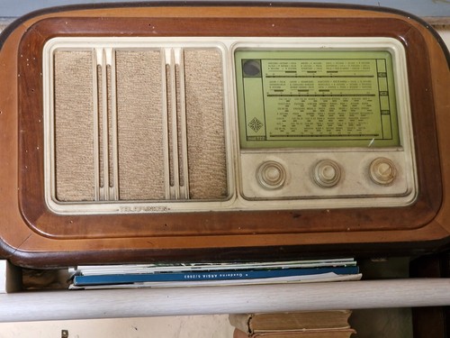 Telefunken vecchia radio - telefunken,