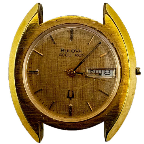 Vintage 32mm bulova accutron - vintage,