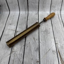 Antico pomello in legno ottone