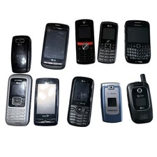 Lotto di 10 vecchi cellulari