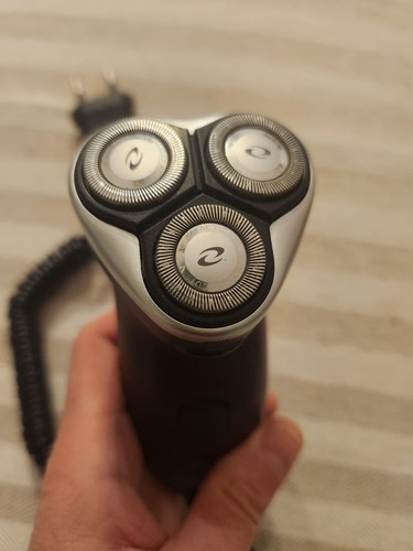 Rasoio elettrico philips - rasoio,