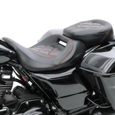 Sella per Harley Road Glide