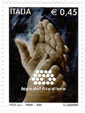 2004 REPUBBLICA ITALIANA n. 2822 LEGA DEL FILO D'ORO 1 V. MNH MF132029