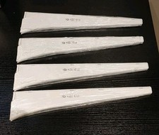 Lotto di 4 staffe per mensole