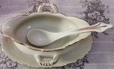 Ceramica Bavaria pezzi di un antico servizio di piatti