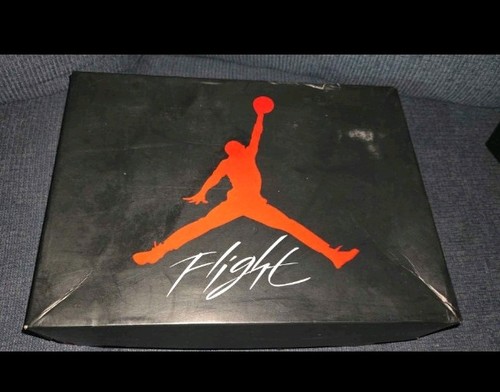 Air jordon retro - 4,