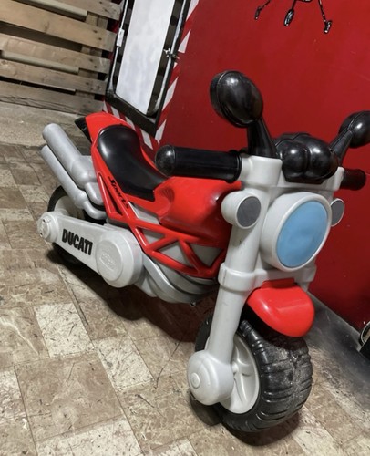 Moto cavalcabile chicco - moto, ducati