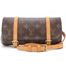 LOUIS VUITTON Monogram