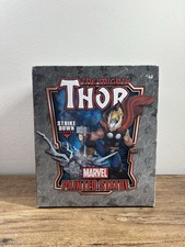 Statua THOR (Strike Down)