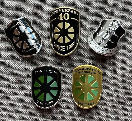 Distintivo testa lega 40 - distintivo,