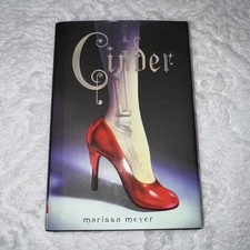 CINDER by MELISSA MEYER