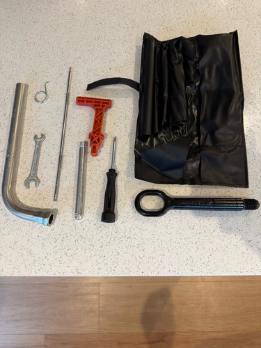 Audi tool kit - q7,