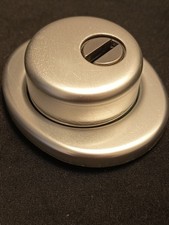 Defender per cilindro / serratura per porta blindata (Argento) con itnterasse 38