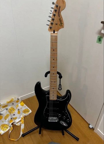 Chitarra elettrica squier - squier, by